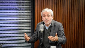 Blumel contradice comparación de Arrau sobre cárceles de Bukele: “Preferiría mil veces ser perseguido y juzgado por tribunales chilenos”
