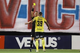 Referato entrega las razones de su particular protesta en la previa del duelo entre la UC y San Luis