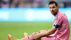 Sufre el campeón del mundo: Inter Miami establece gravedad y plazos de regreso para la nueva lesión de Lionel Messi