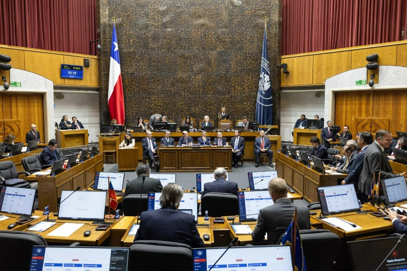 Tras doble empate: Senado deberá votar nuevamente en próxima sesión el levantamiento del secreto bancario