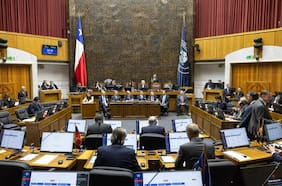 Oposición aprovecha comparecencia de Arrau en el Senado para insistir en emplazamiento al Ejecutivo por secreto bancario