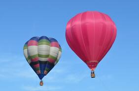 Tiny Fest: el festival de globos aerostáticos que aterriza en la Laguna Carén
