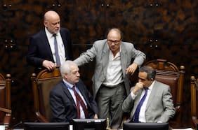 Reformas políticas: Senado despacha proyecto de Elizalde y ahora diputados se transforman en principal escollo