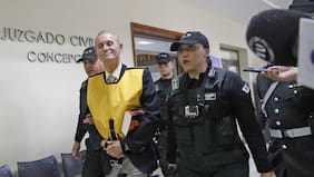 Cadem: 77% rechaza que condenados por violaciones a los derechos humanos puedan cumplir penas en arresto domiciliario