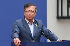 Petro insiste en fraude electoral y asegura que Iván Cepeda ganó el balotaje en Colombia