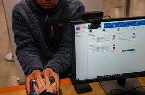 Qué es el empadronamiento biométrico y cómo deben realizarlo los migrantes