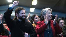 La cólera que acumula el Frente Amplio por el relato crítico de Jara sobre el gobierno