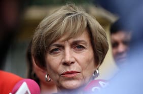 Diputados de RN piden a Contraloría sumariar a la Secom: la acusan de uso de recursos públicos para atacar a Matthei