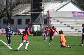 La Selección femenina Sub 20 vence a Paraguay y va por el oro en los Juegos Suramericanos