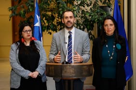 Gobierno vuelve a aumentar estimación del déficit estructural 2025 y sube en más de US$ 2.000 millones saldo negativo