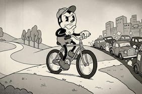 Ir al trabajo en bicicleta: los beneficios y riesgos para la salud, según un médico