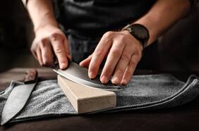 ¿Cuchillos sin filo en tus vacaciones? Quizás un tazón puede ser tu salvación