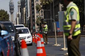 Este lunes: revisa los desvíos de tránsito en el centro de Santiago por la cumbre “Democracia Siempre”