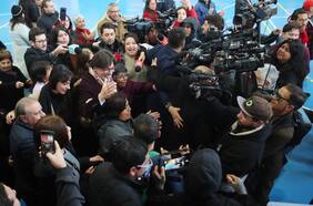 La caótica votación de Daniel Jadue: adherentes tuvieron altercado con la prensa