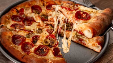 Este viernes se celebra el Día de la Pizza: revisa las promociones para disfrutar hoy