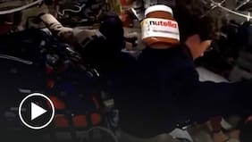 Frasco de Nutella se coló en la transmisión de Artemis II y hace historia junto la NASA