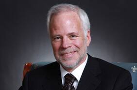 Barry Eichengreen: “Bajar las tasas de interés sería prematuro”