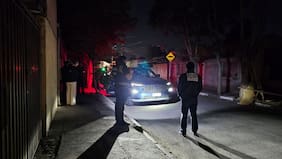 Joven de 20 años muere tras ser baleado en Cerro Navia: recibió un impacto de bala mientras se encontraba al interior de vehículo