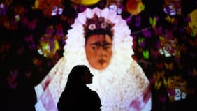 Viva Frida Kahlo: cómo es la experiencia inmersiva dedicada a la artista que llegó a Chile