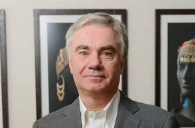 Matías Domeyko deja el máximo cargo ejecutivo de Arauco y asume como presidente del directorio