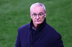Sierralta se queda sin DT: Watford anuncia la salida de Claudio Ranieri