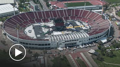 Color, humedad y nivelación: así quedó la cancha del Estadio Nacional tras los conciertos de BTS