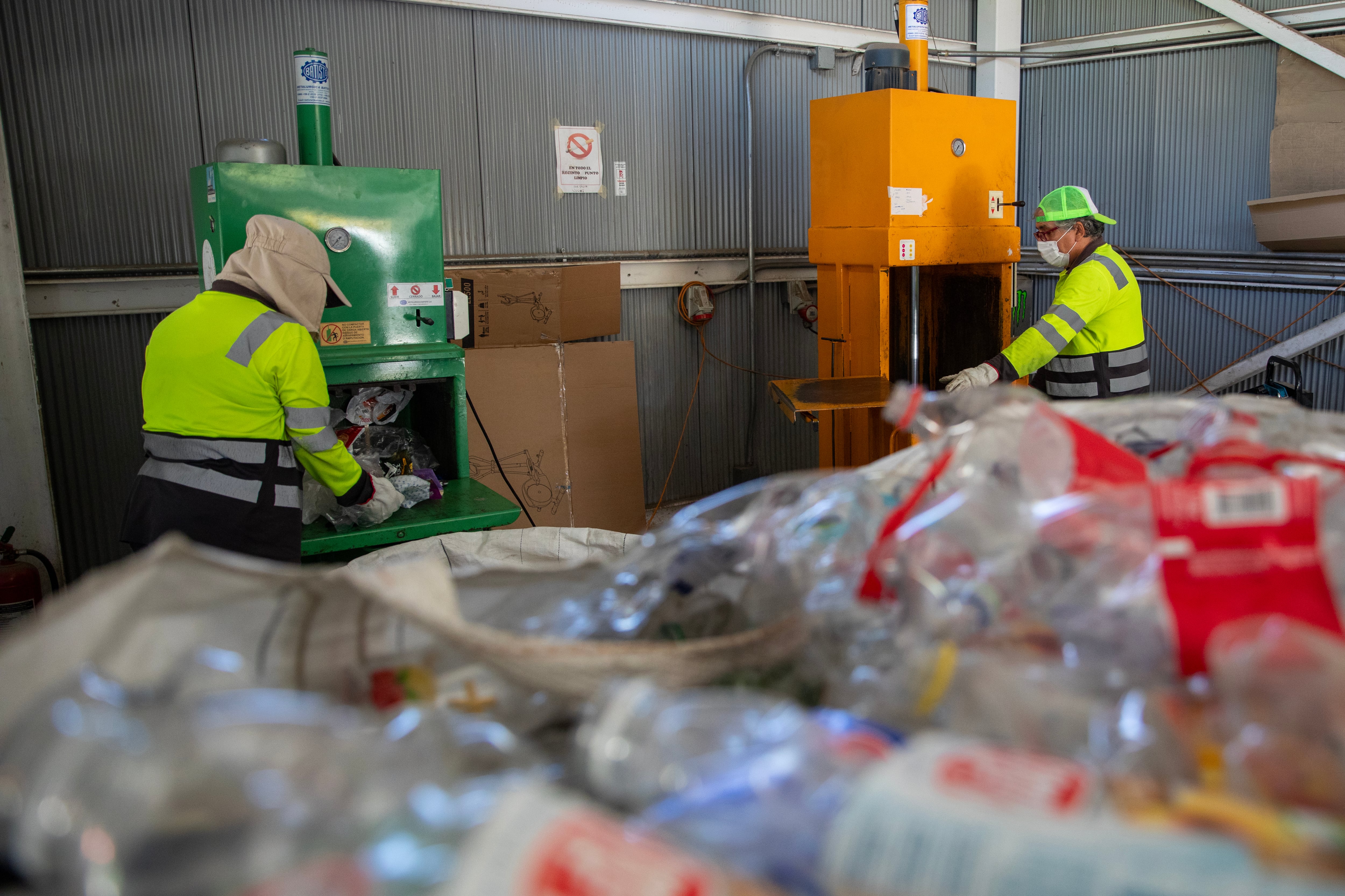 Barómetro del Reciclaje 2026: los chilenos saben qué reciclar, pero confían menos en que el sistema funcione