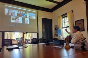 Ordenanza en suspenso: Zapallar analiza cambios propuestos por Defensora de la Niñez a norma que restringe circulación de menores