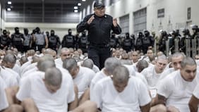 En qué país se está construyendo la “segunda versión” de la megacárcel de Bukele contra el crimen organizado