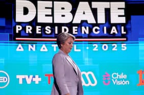 Arremetida por indultos, situación en Venezuela y deuda de TAG: los hitos de Jara en el debate Anatel