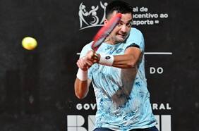 Tomás Barrios vence al peruano Juan Pablo Varillas e irá por el título del Challenger de Campinas