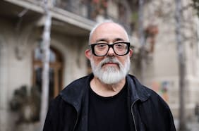 Álex de la Iglesia filma sátira en Chile: “Es un lugar lleno de contradicciones, y eso es precioso”