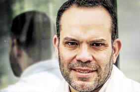 Darwin Acuña, presidente de la Sociedad de Medicina Intensiva: “Tenemos un personal agotado y esa es la mayor limitante frente a una segunda ola”