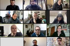 Alcaldes lanzan mesa de trabajo con constituyentes sobre descentralización y piden mantener en el debate prioridades como la salud