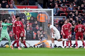Debacle en Anfield: Nottingham Forest golea al Liverpool y profundiza su mal momento en la Premier League