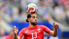 Un ‘chileno’ amenaza a Messi en el Mundial: la historia del suizo Ricardo Rodríguez... y por qué no jugó por la Roja