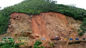 Deslizamiento de tierra en Indonesia deja a 11 muertos y cerca de 12 desaparecidos