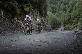 Final Frontier Patagonia: ciclistas de todo el mundo recorren 2.900 kilómetros que unen a Chile y Argentina