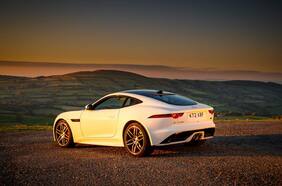 F-Type Chequered Flag, edición especial por los 70 años de los deportivos de Jaguar