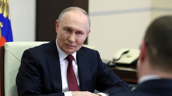 Putin resalta figura de Jamenei y califica su muerte de “cínica violación de todas las normas”
