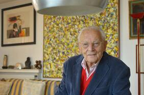 Alain Touraine: “La primera cosa que hay que pedirle al gobierno es disminuir la desigualdad”