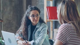 No solo les importa el sueldo: qué prioriza la Generación Z en su trabajo, según un estudio