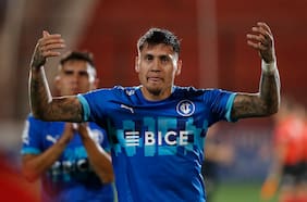 Nueva oportunidad en el extranjero: Nicolás Castillo sorprende y parte al fútbol de Estados Unidos