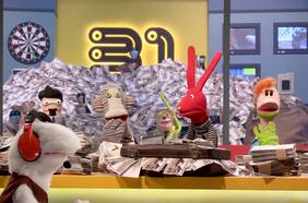 A los 44 años muere de Covid-19 Armando Jofré, fabricante de títeres de 31 Minutos