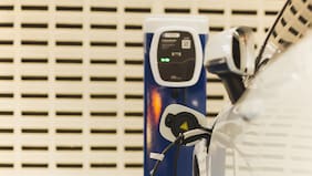 Venta de autos nuevos eléctricos y de bajas emisiones crece en enero por sobre un 40%