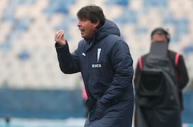 Garnero critica el arbitraje ante Concepción y se inquieta por el irregular momento de la UC: “Estamos en un bajón”