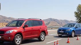 Entra en vigencia reglamento que prohíbe usar cuerdas y cadenas para el remolque de vehículos en panne o accidentados