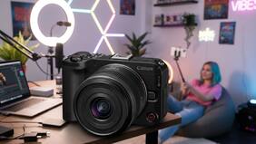 Pequeña, liviana y poderosa: así es la nueva Canon hecha para vloggers y redes sociales