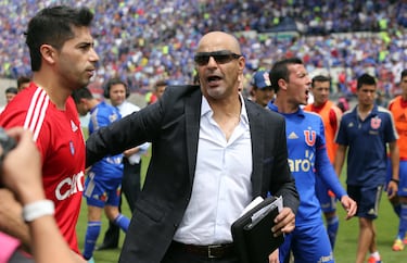 Fantasma Figueroa se ofrece para volver a la U pese a tener club: “Para eso existen las cláusulas de salida”