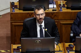 Senatoriales: De Rementería no descarta competir contra Cariola por Valparaíso